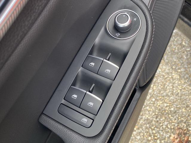 new 2025 Alfa Romeo Giulia car, priced at $54,035