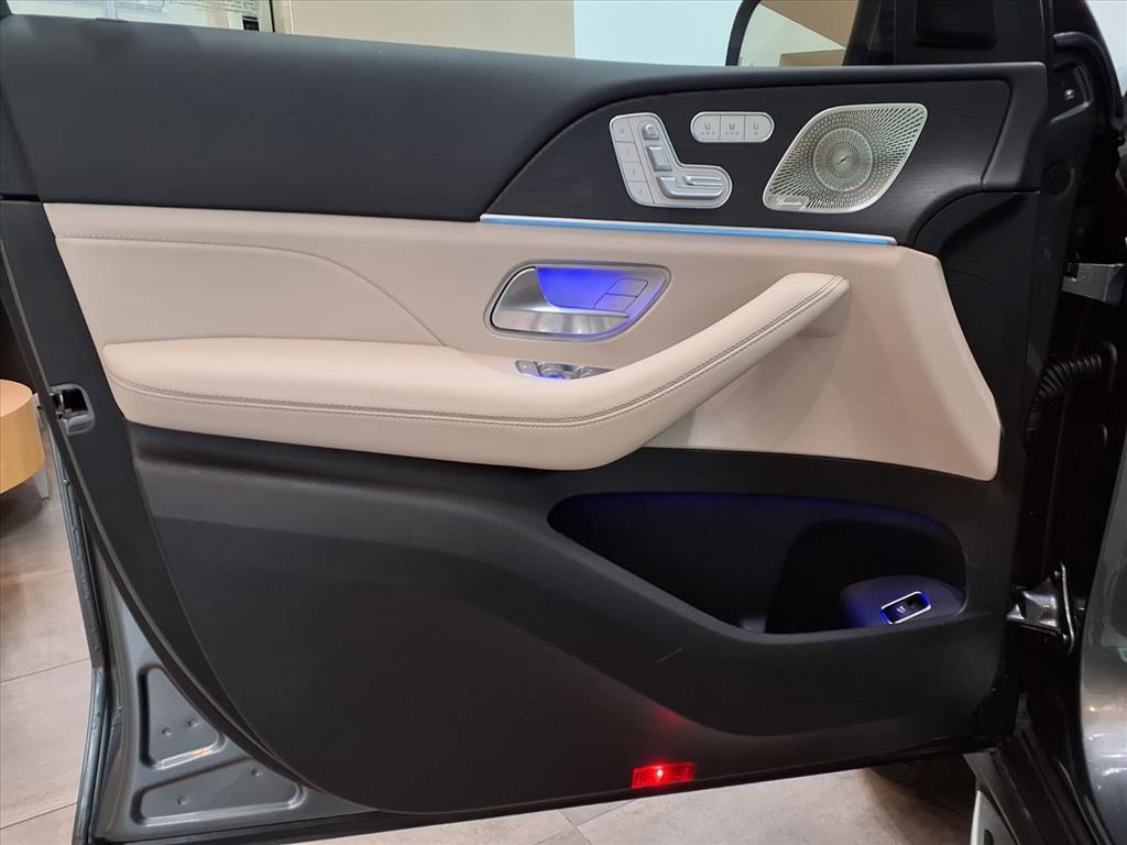 new 2026 Mercedes-Benz GLS 450 car, priced at $96,200