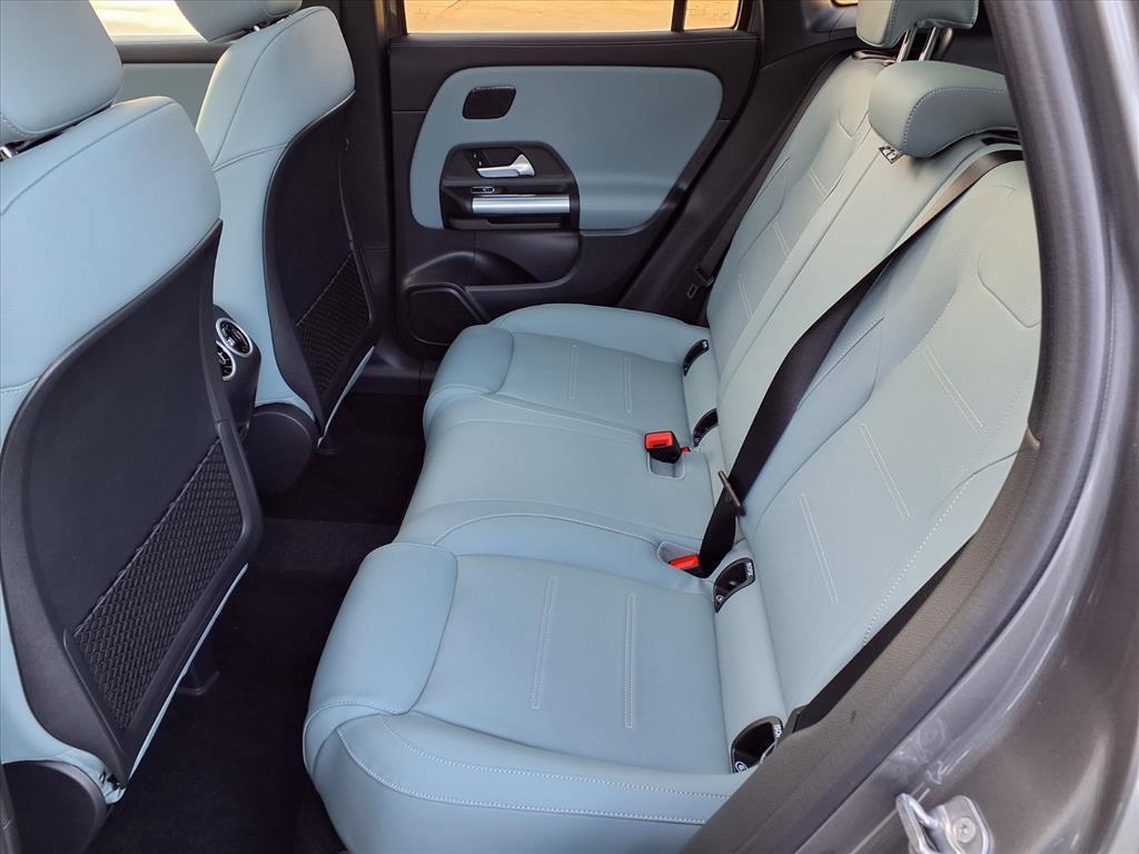 new 2026 Mercedes-Benz GLA 250 car, priced at $48,265