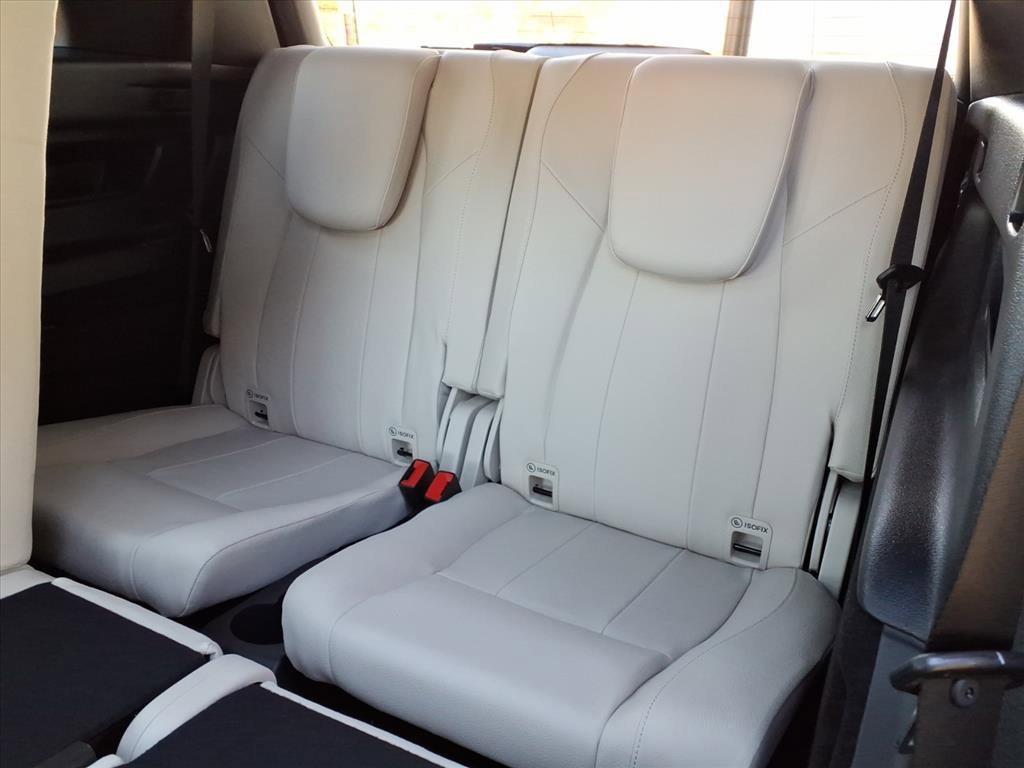 new 2026 Mercedes-Benz GLB 250 car, priced at $53,450