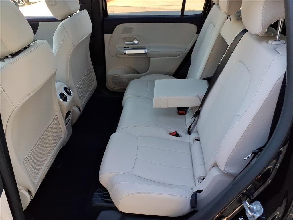 new 2026 Mercedes-Benz GLB 250 car, priced at $53,450