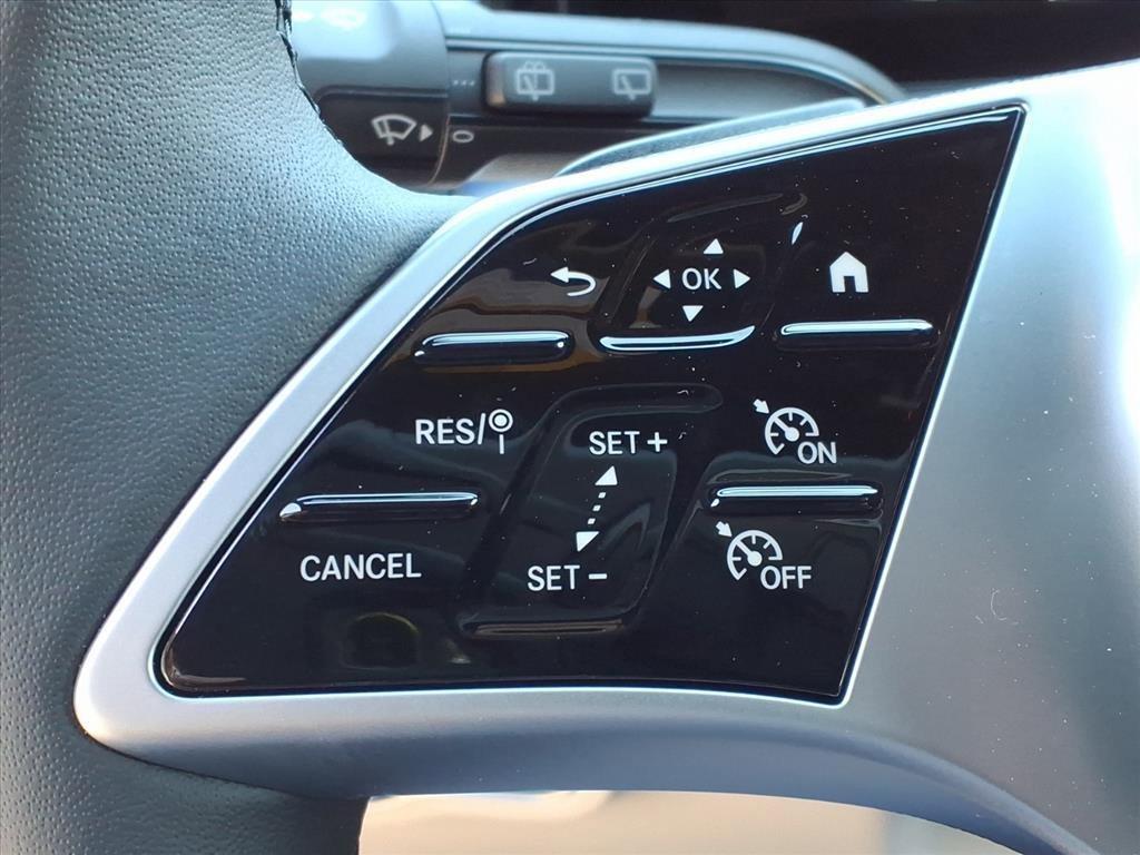 new 2026 Mercedes-Benz GLB 250 car, priced at $53,450