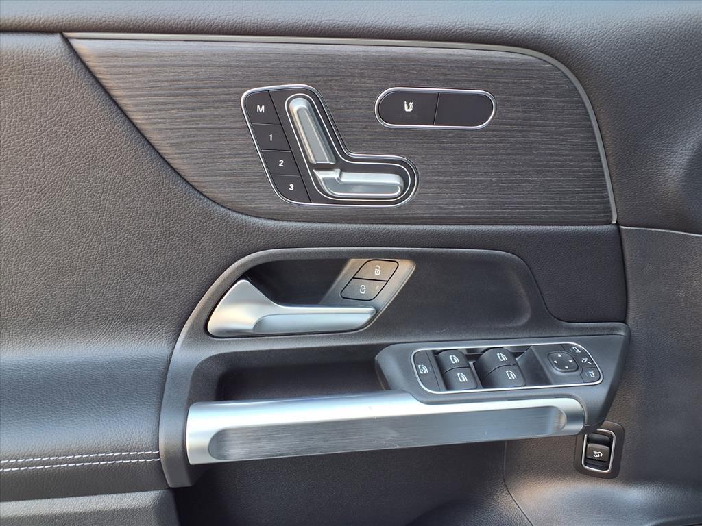 new 2026 Mercedes-Benz GLB 250 car, priced at $50,565