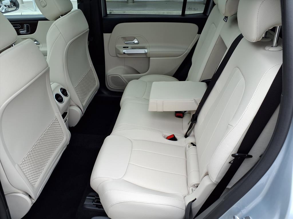 new 2026 Mercedes-Benz GLB 250 car, priced at $51,140