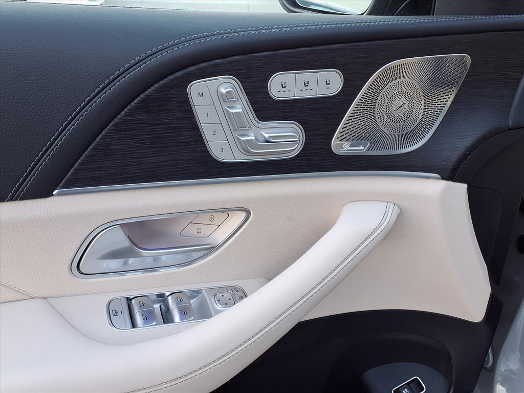 new 2026 Mercedes-Benz AMG GLE 53 car, priced at $105,625