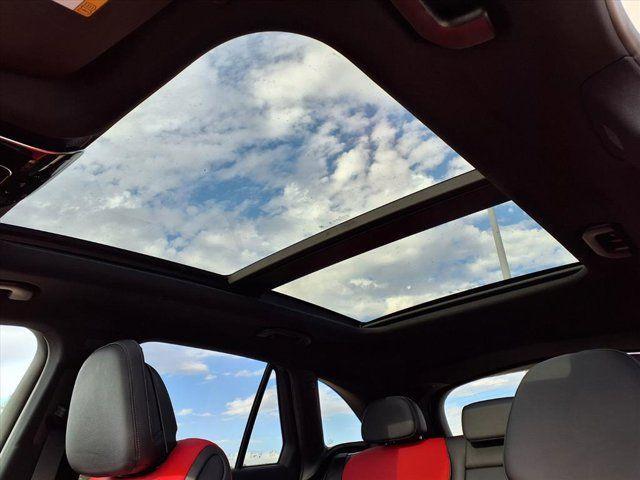 new 2026 Mercedes-Benz GLC 300 car