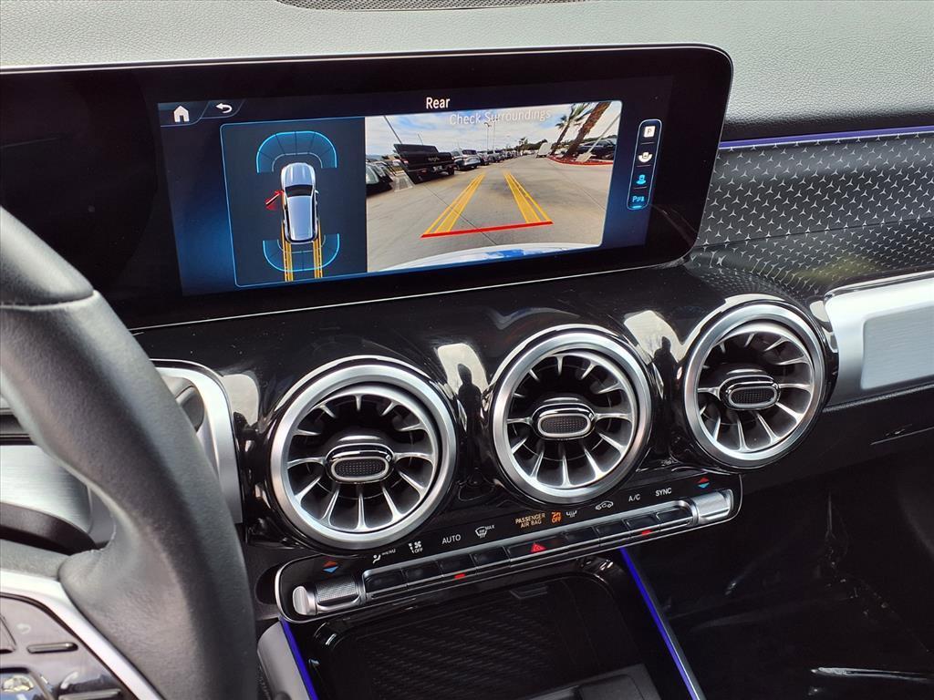 used 2024 Mercedes-Benz GLB 250 car, priced at $29,995