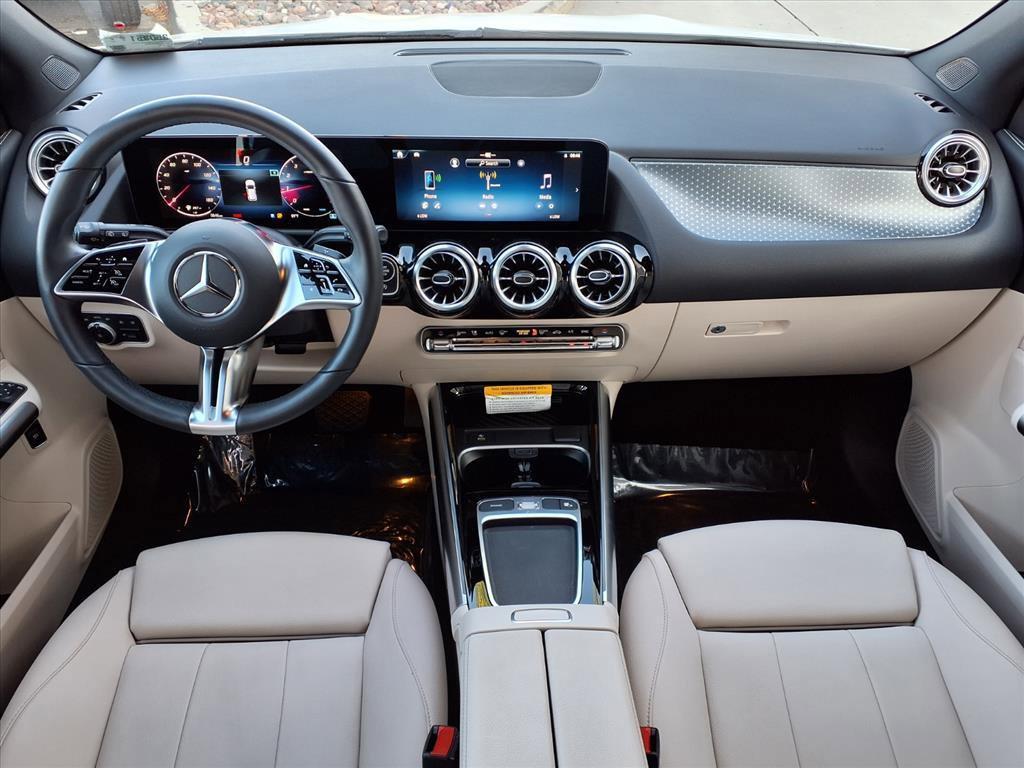 used 2025 Mercedes-Benz GLA 250 car, priced at $37,987