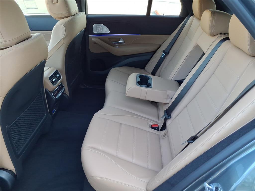 new 2026 Mercedes-Benz GLE 450 car, priced at $87,210