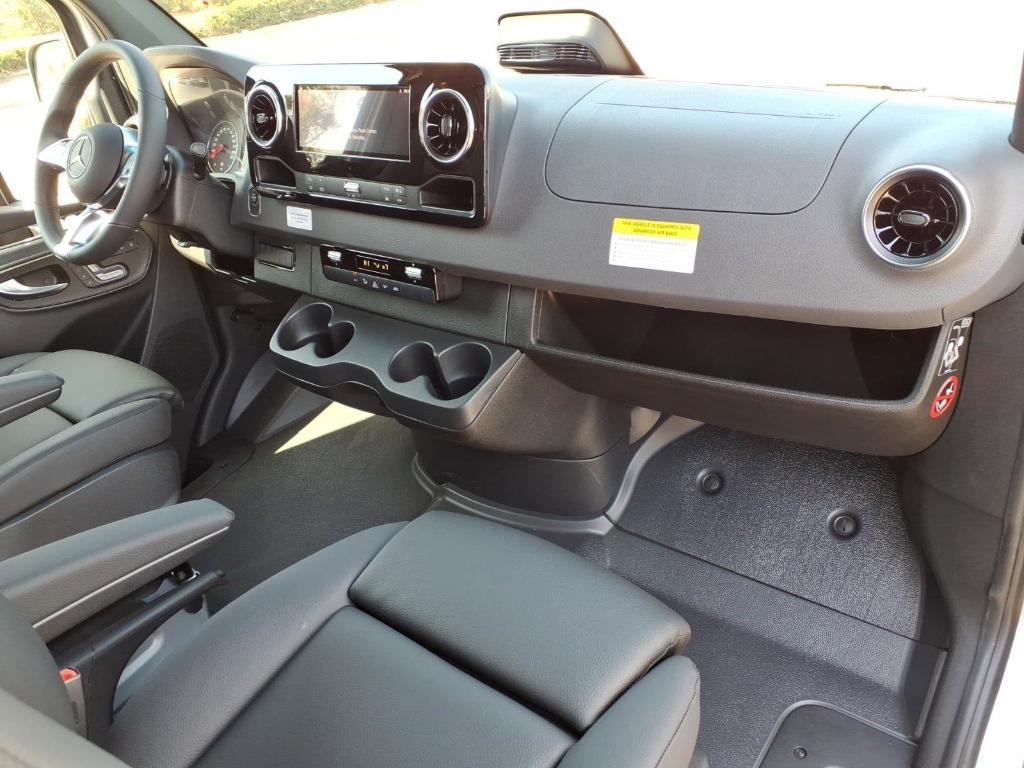 new 2026 Mercedes-Benz Sprinter 2500 car, priced at $84,802