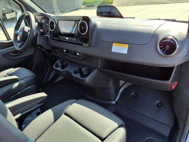new 2025 Mercedes-Benz Sprinter 2500 car, priced at $69,405