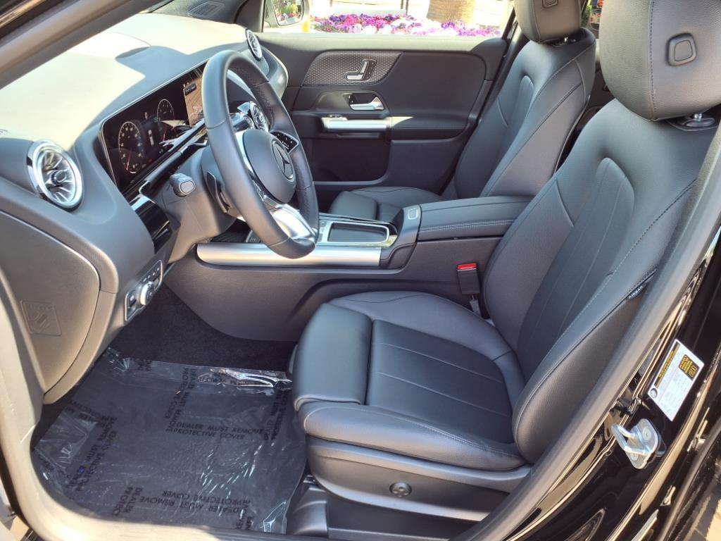 used 2025 Mercedes-Benz GLA 250 car, priced at $39,499