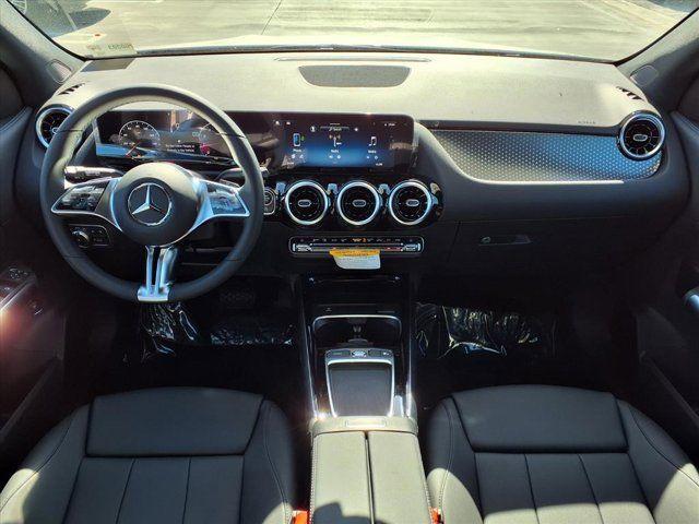 new 2026 Mercedes-Benz GLA 250 car, priced at $44,365