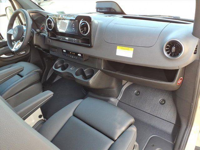 new 2026 Mercedes-Benz Sprinter 2500 car, priced at $72,623