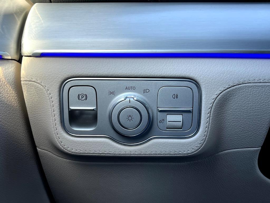 new 2025 Mercedes-Benz AMG GLE 53 car, priced at $99,225