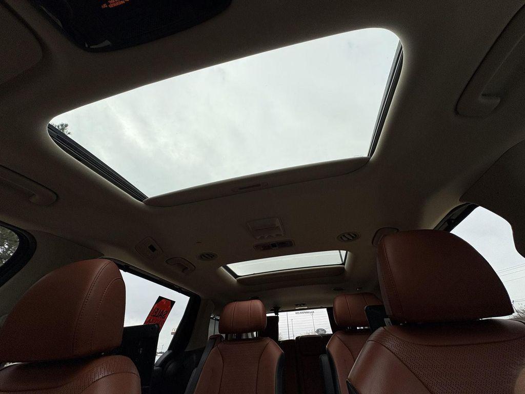 used 2022 Kia Carnival car, priced at $31,900