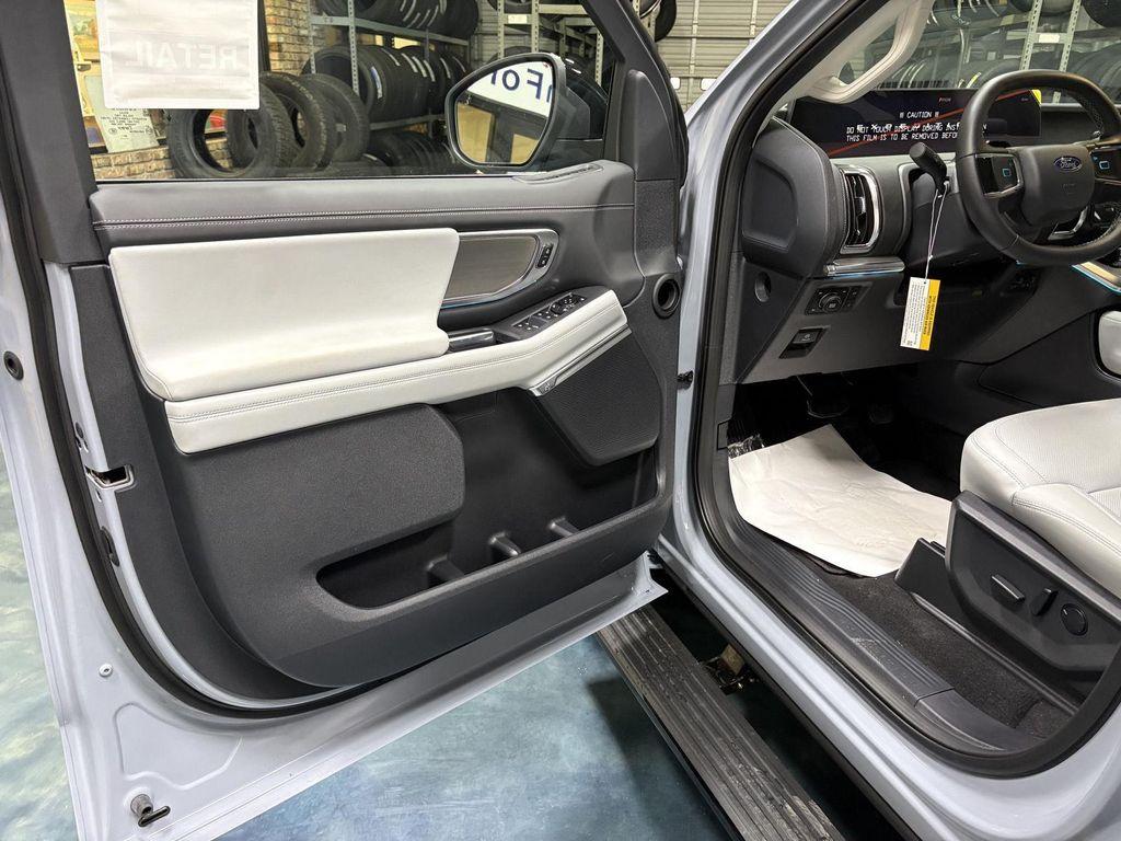 new 2026 Ford Expedition car, priced at $80,599