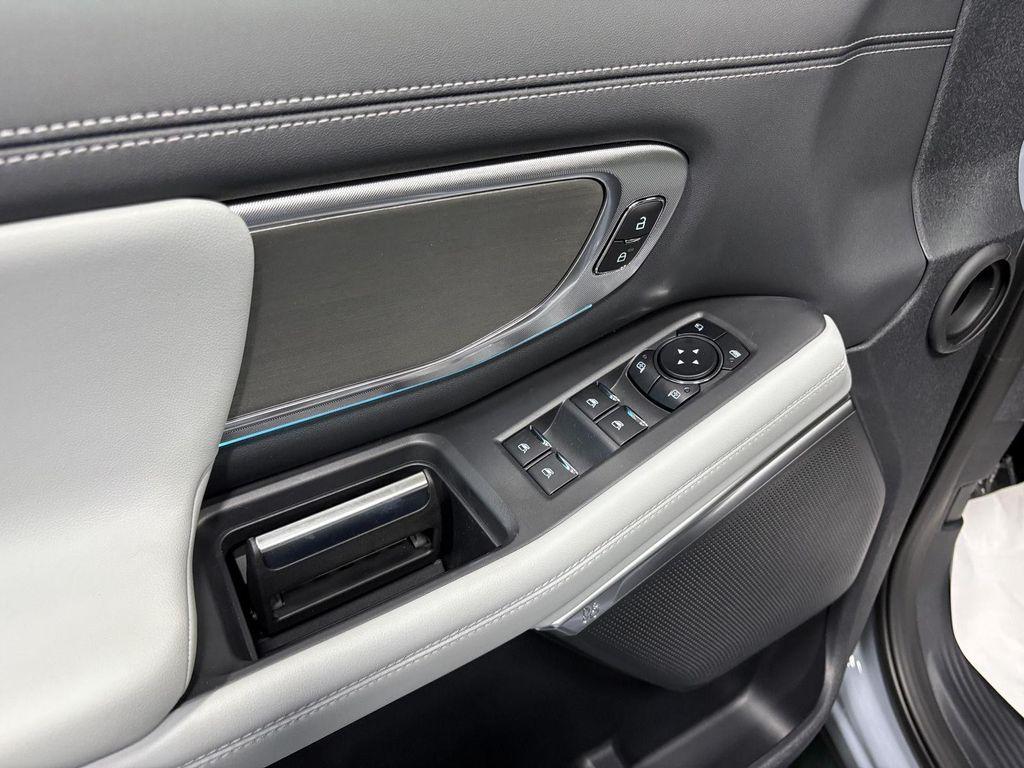 new 2026 Ford Expedition car, priced at $80,599