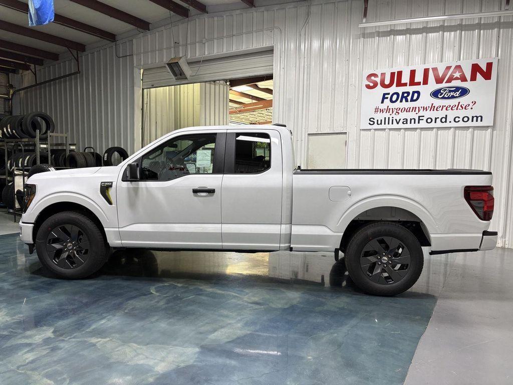 new 2025 Ford F-150 car, priced at $47,795