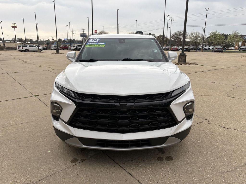 used 2024 Chevrolet Blazer car, priced at $25,900