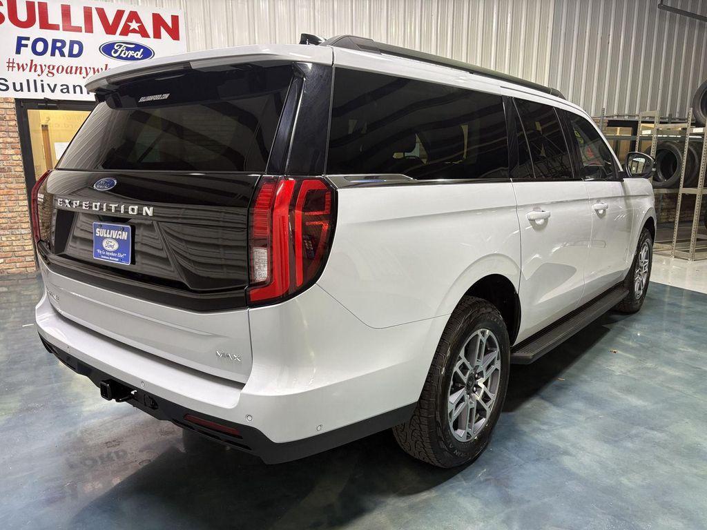 used 2025 Ford Expedition Max car, priced at $59,250