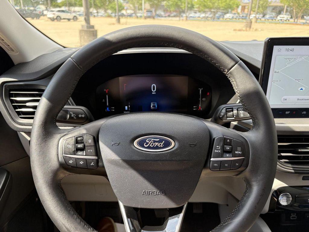 used 2024 Ford Escape car, priced at $18,990