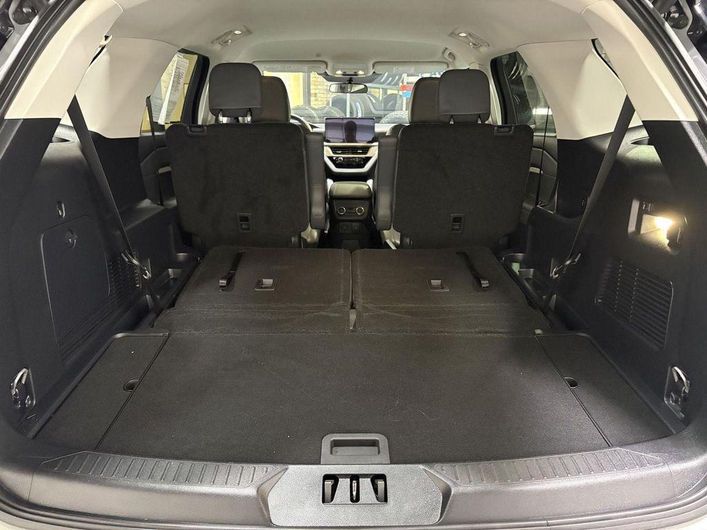 used 2025 Ford Explorer car, priced at $36,990