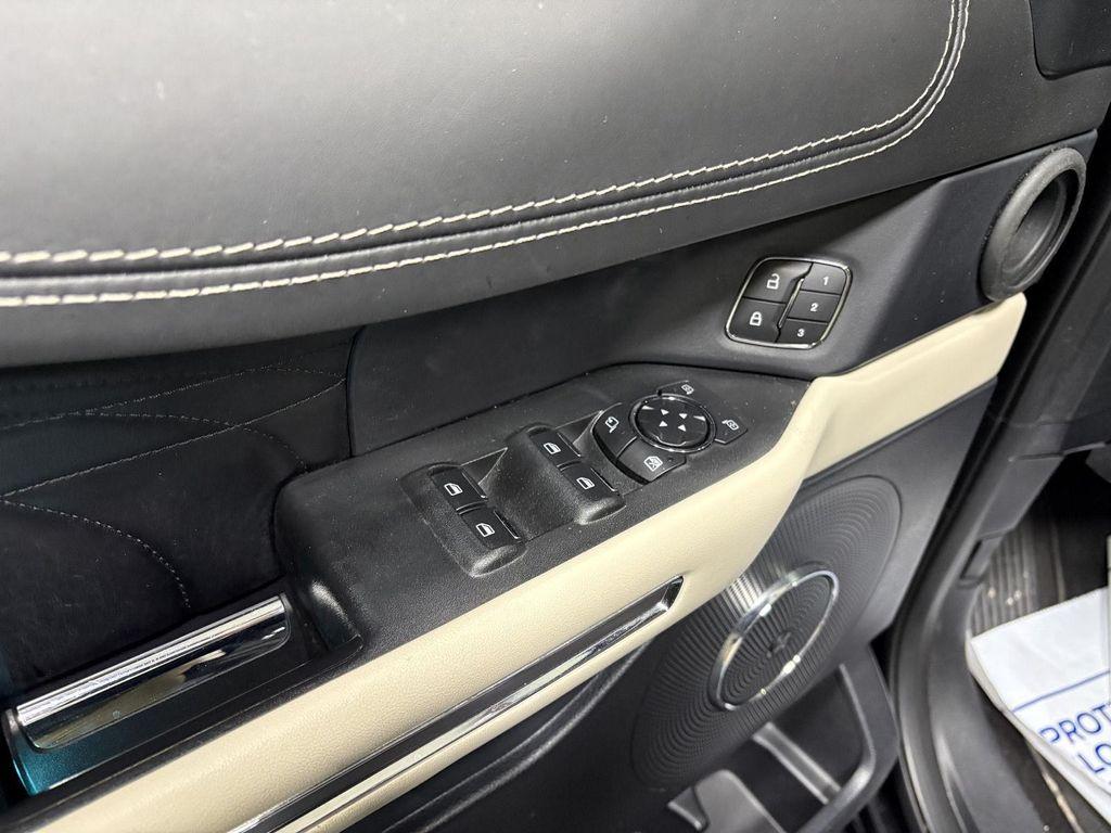 used 2021 Ford Expedition car, priced at $35,400