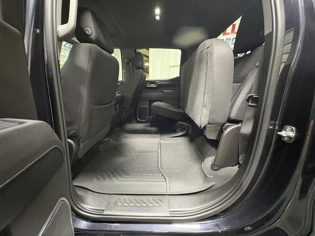 used 2023 Chevrolet Silverado 1500 car, priced at $39,100