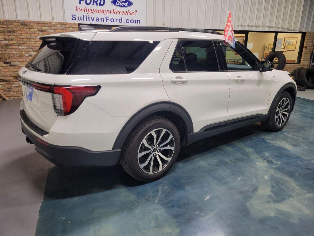 used 2025 Ford Explorer car, priced at $38,800