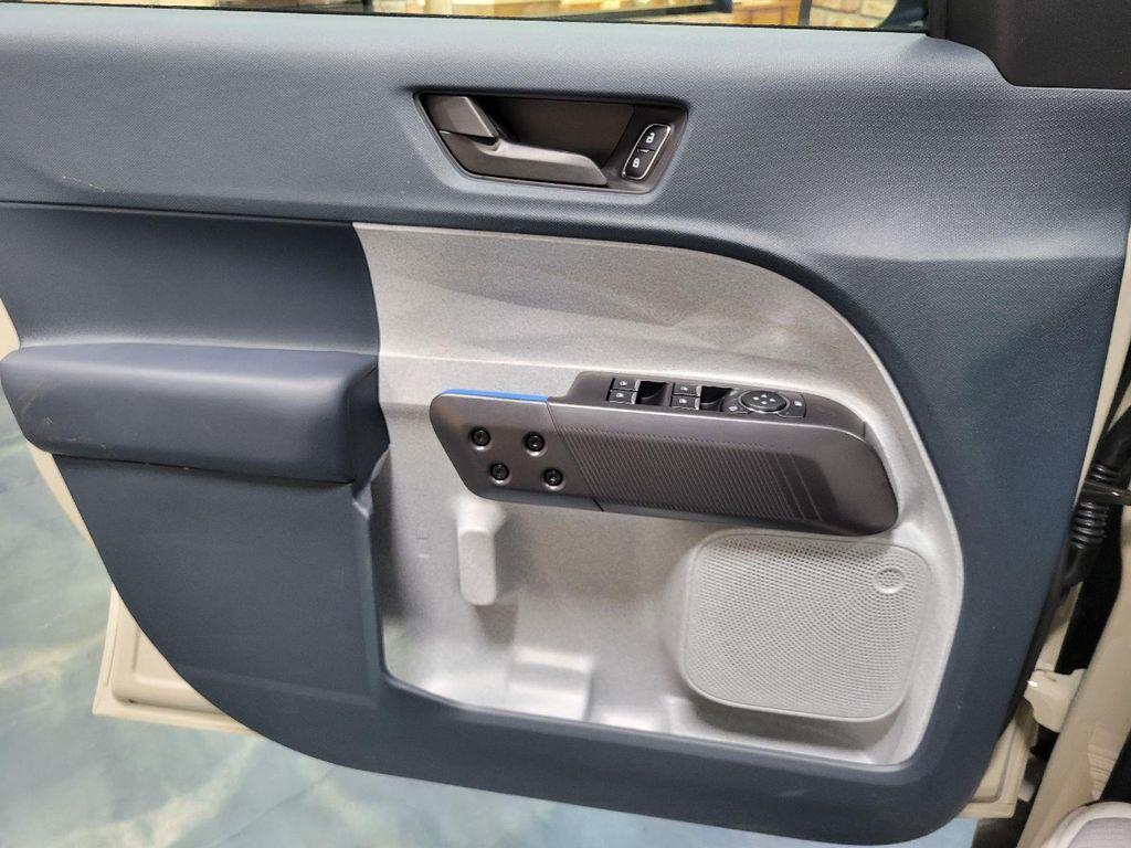 new 2025 Ford Maverick car, priced at $37,580