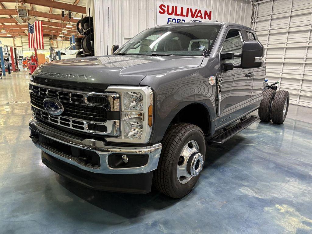 new 2026 Ford F-350 car, priced at $72,495
