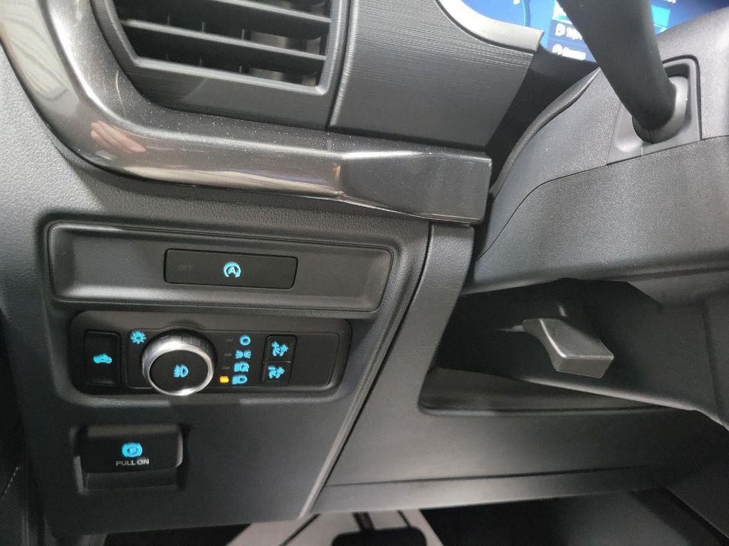 new 2025 Ford F-150 car, priced at $46,567