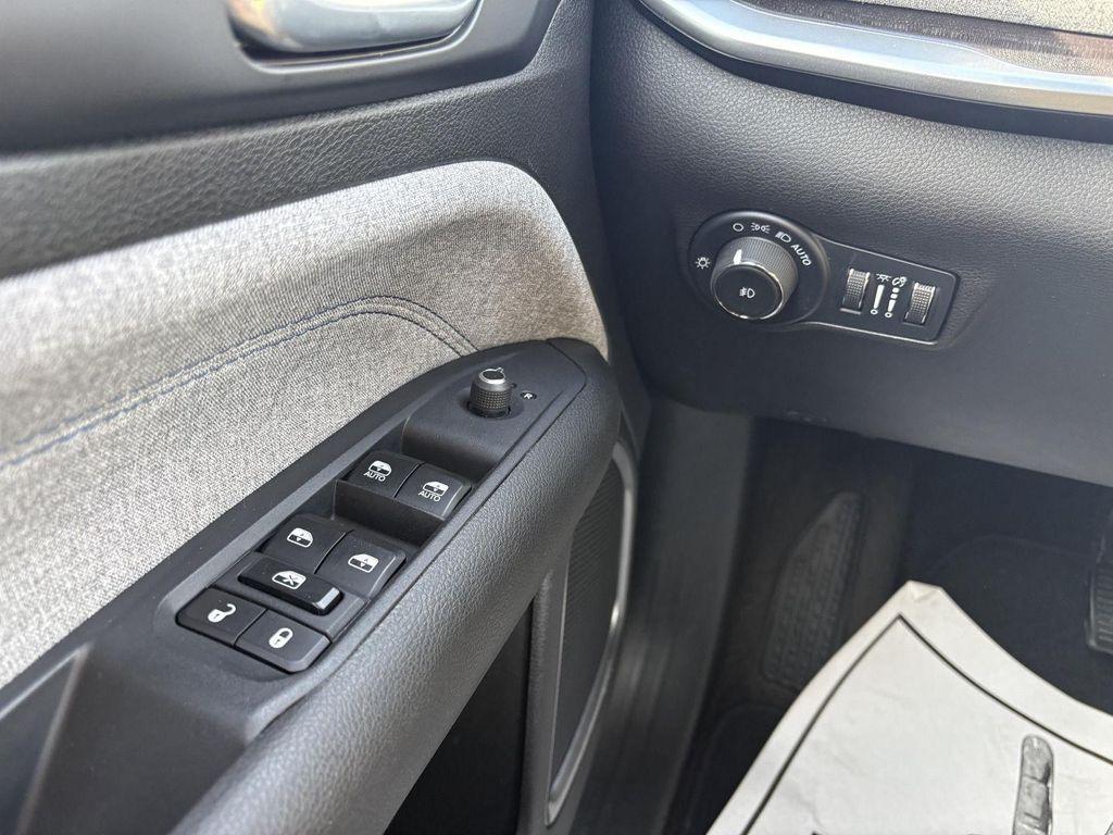 used 2024 Jeep Compass car, priced at $18,500