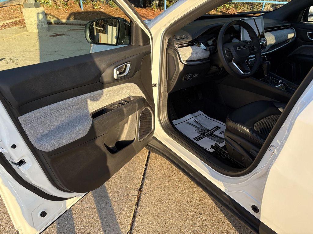 used 2024 Jeep Compass car, priced at $18,500