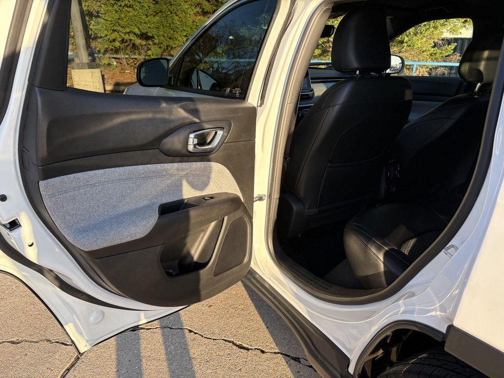 used 2024 Jeep Compass car, priced at $18,500