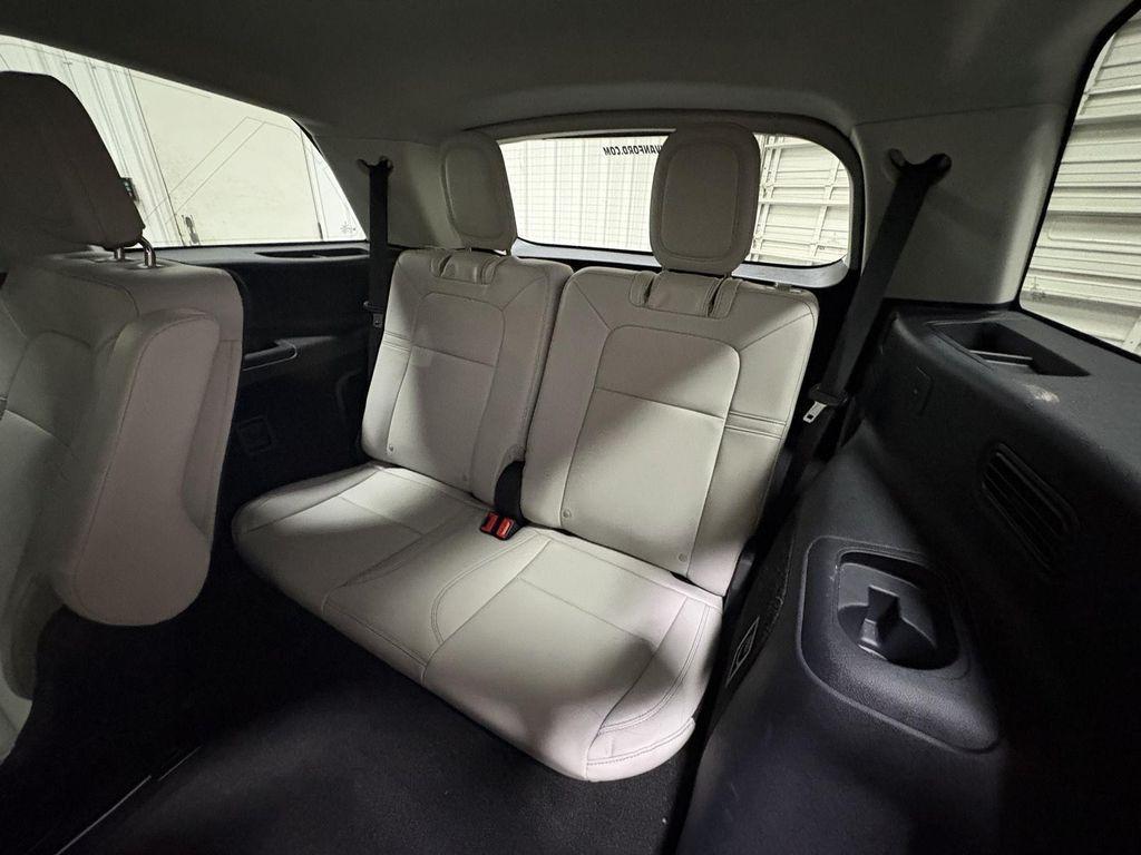 used 2025 Lincoln Aviator car, priced at $55,990