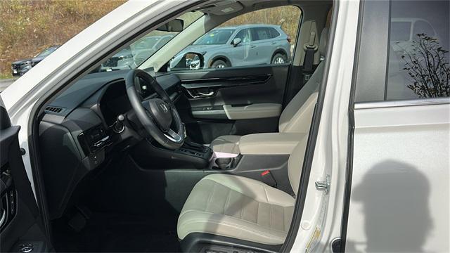 used 2024 Honda CR-V car, priced at $33,491