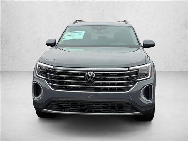 new 2026 Volkswagen Atlas car, priced at $43,928