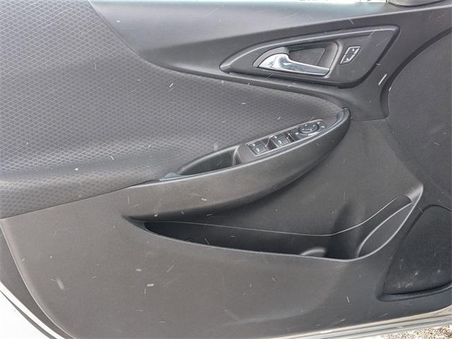 used 2018 Chevrolet Malibu car, priced at $13,469