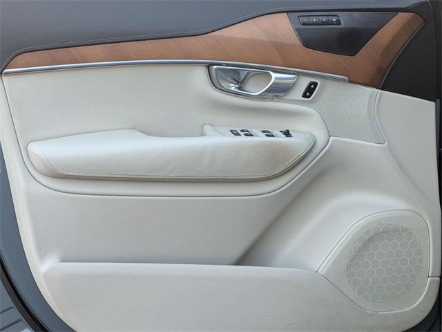 used 2020 Volvo XC90 car, priced at $17,999