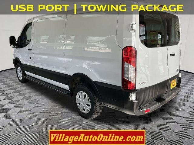 2019 Oxford White Ford Transit-250