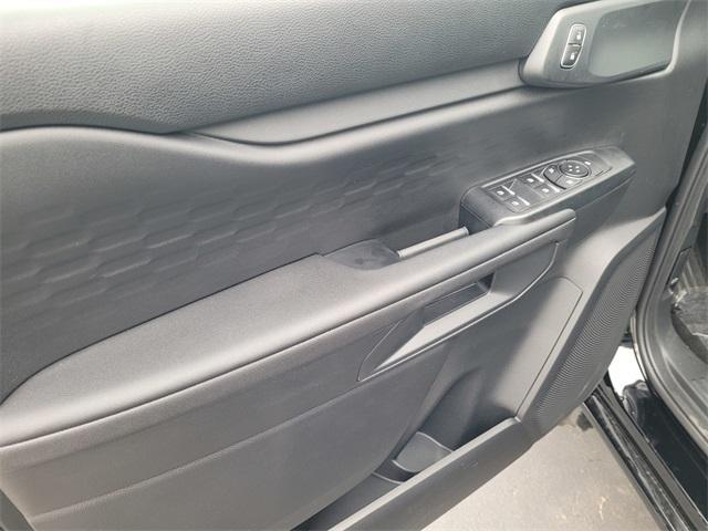 new 2025 Ford Ranger car, priced at $33,925