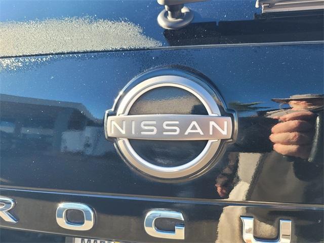 used 2023 Nissan Rogue car