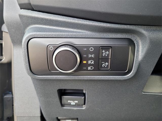 new 2025 Ford Bronco car, priced at $47,560