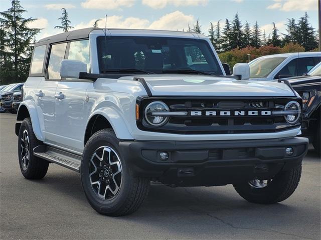 new 2025 Ford Bronco car, priced at $50,380