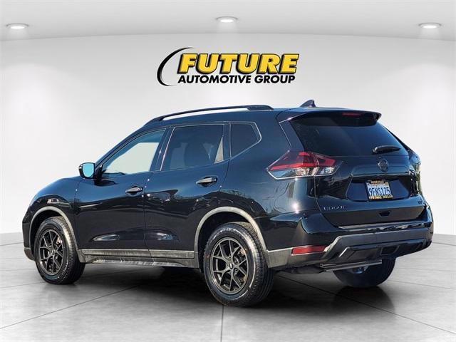 used 2018 Nissan Rogue car
