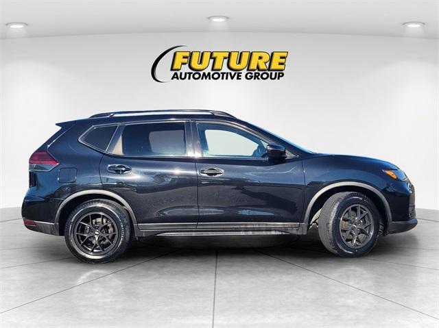 used 2018 Nissan Rogue car