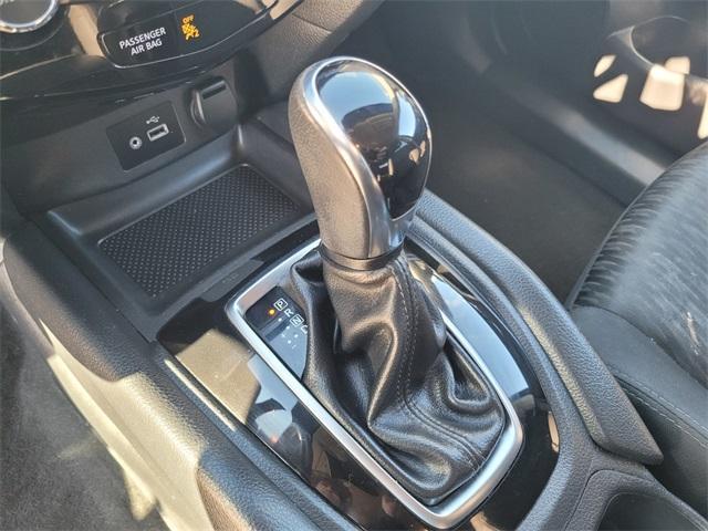 used 2018 Nissan Rogue car