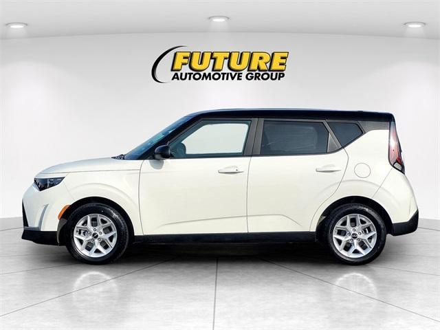 used 2023 Kia Soul car, priced at $13,997